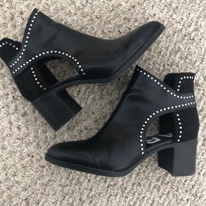 Zara booties size 39